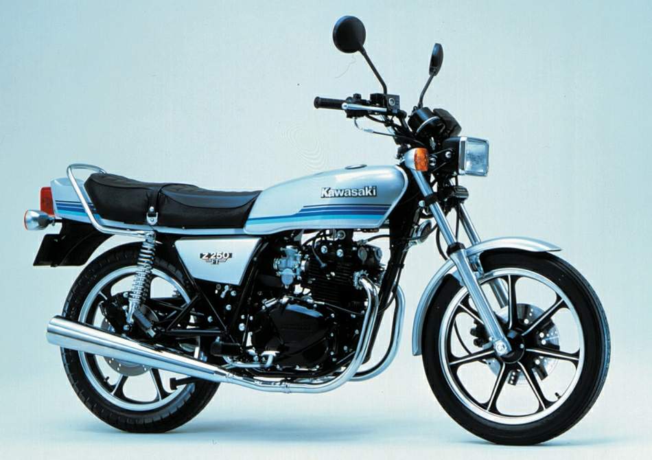 kawasaki 　Z250FT　KZ250A　リアカウル Kawasaki Z 250F